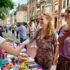 Sous le soleil de Vauban : rencontres et partage à la braderie !